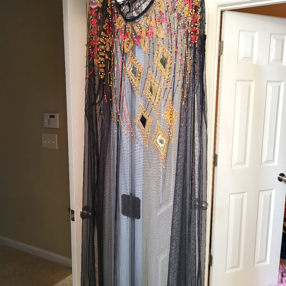Costume long lace dress